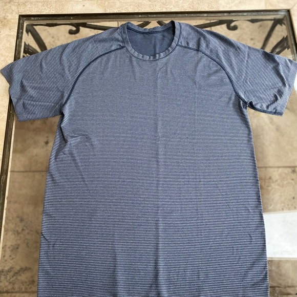 Lululemon mens swiftly tech shirt - Picture 1 of 4